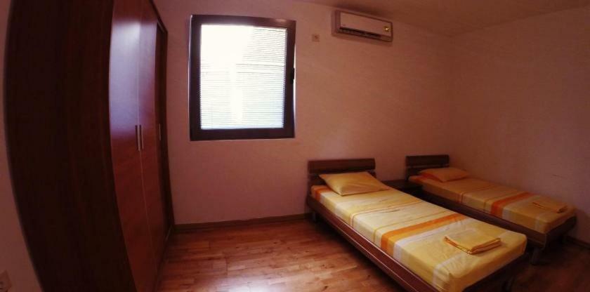 Bh Rialto Apartment Sveti Stefan Exterior photo
